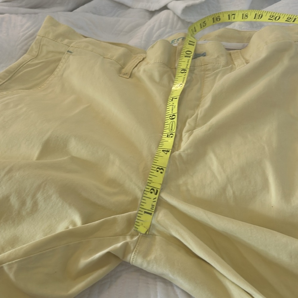 CHARLESTON THREADS Shorts - Picture 7 of 10